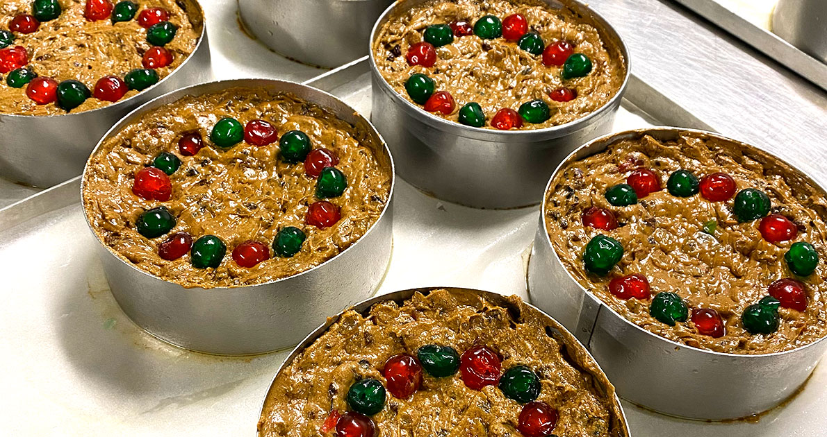 Christmas-Cakes-Rocket-Foods.jpg
