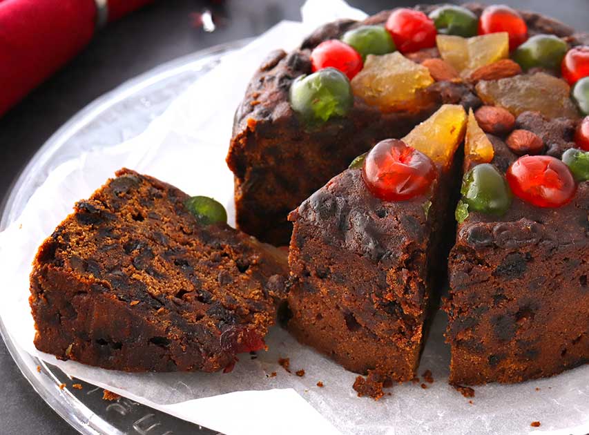 How to Slice a Fruitcake