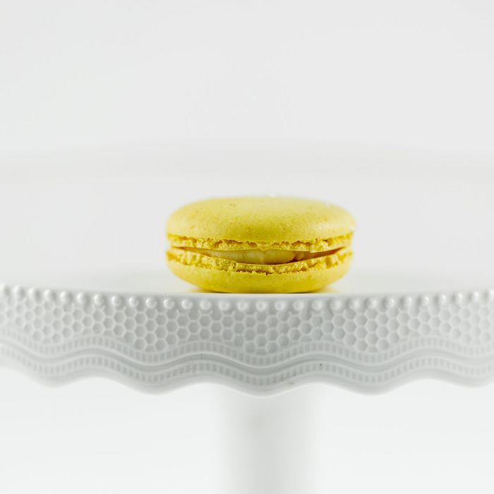 Lemon Meringue Macaron