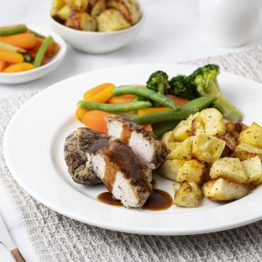 Roast Lamb with Roast Potatoes & Vegetables 