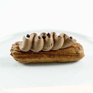 Classic Chocolate Eclair