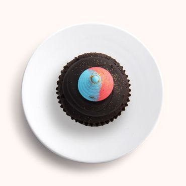 Chocolate Spaceship Cupcake