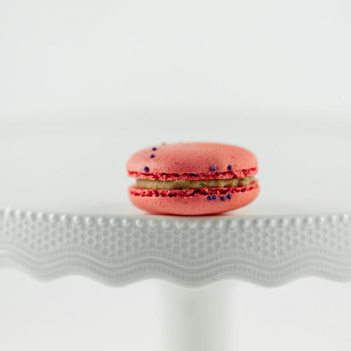 Raspberry Macaron